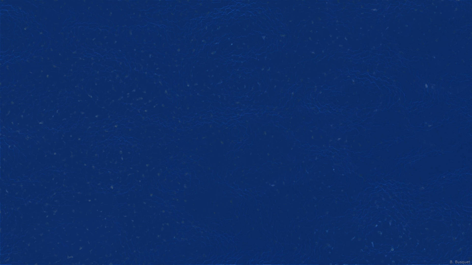 Dark Blue Plain 桌布 壁紙 — 深藍色紋理表面，帶有細微漣漪和散落的光點，營造出平靜的水中氛圍。