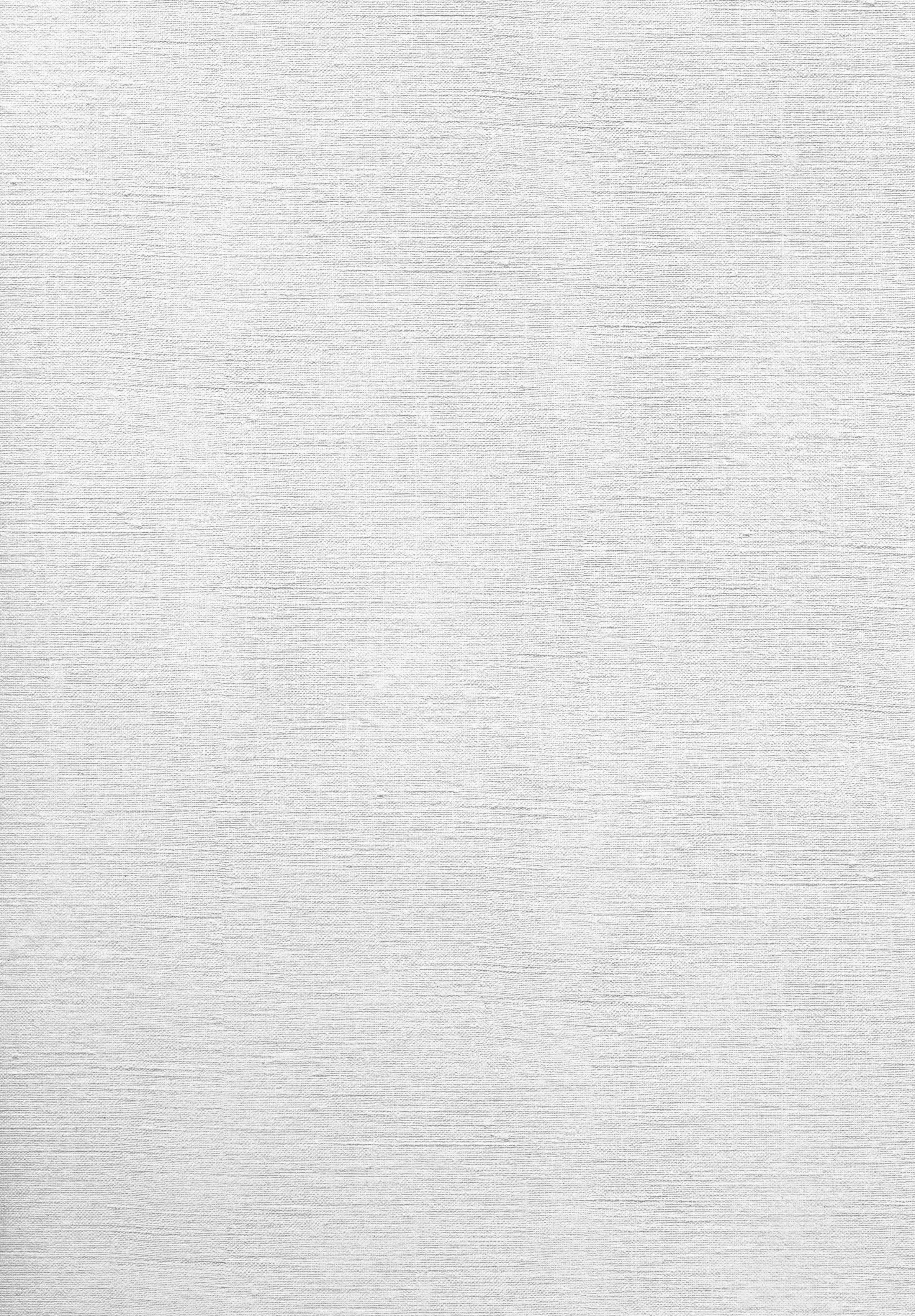 Fabric 桌布 壁紙 — 淺灰色紋理壁紙的特寫，帶有微妙的水平編織線條和柔軟的布料般光澤。