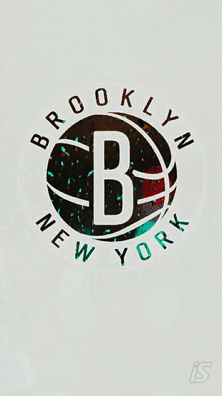 Brooklyn Nets 桌布 壁紙 — 淺灰色背景上帶有磨損籃球紋理和青綠色紅色點綴的布魯克林籃網標誌。
