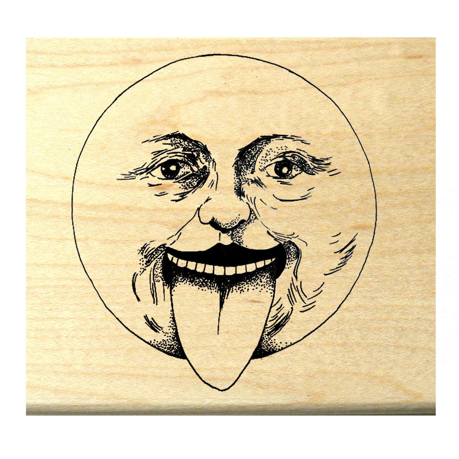Moon Face 桌布 壁紙 — 淺色木頭上蝕刻的黑色墨水插圖，描繪咧嘴大笑並伸出舌頭的月亮人。