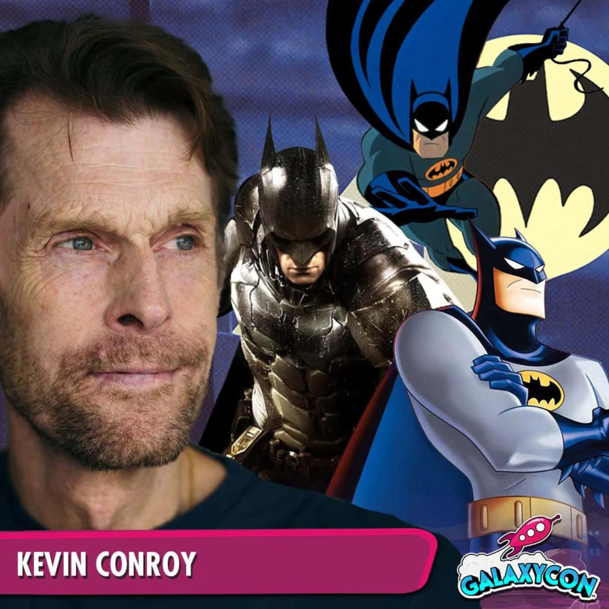 Kevin Conroy 桌布 壁紙 — 演員凱文·康羅伊站在三個蝙蝠俠描繪旁邊：真人版裝甲服、經典卡通和帶斗篷的動畫版。