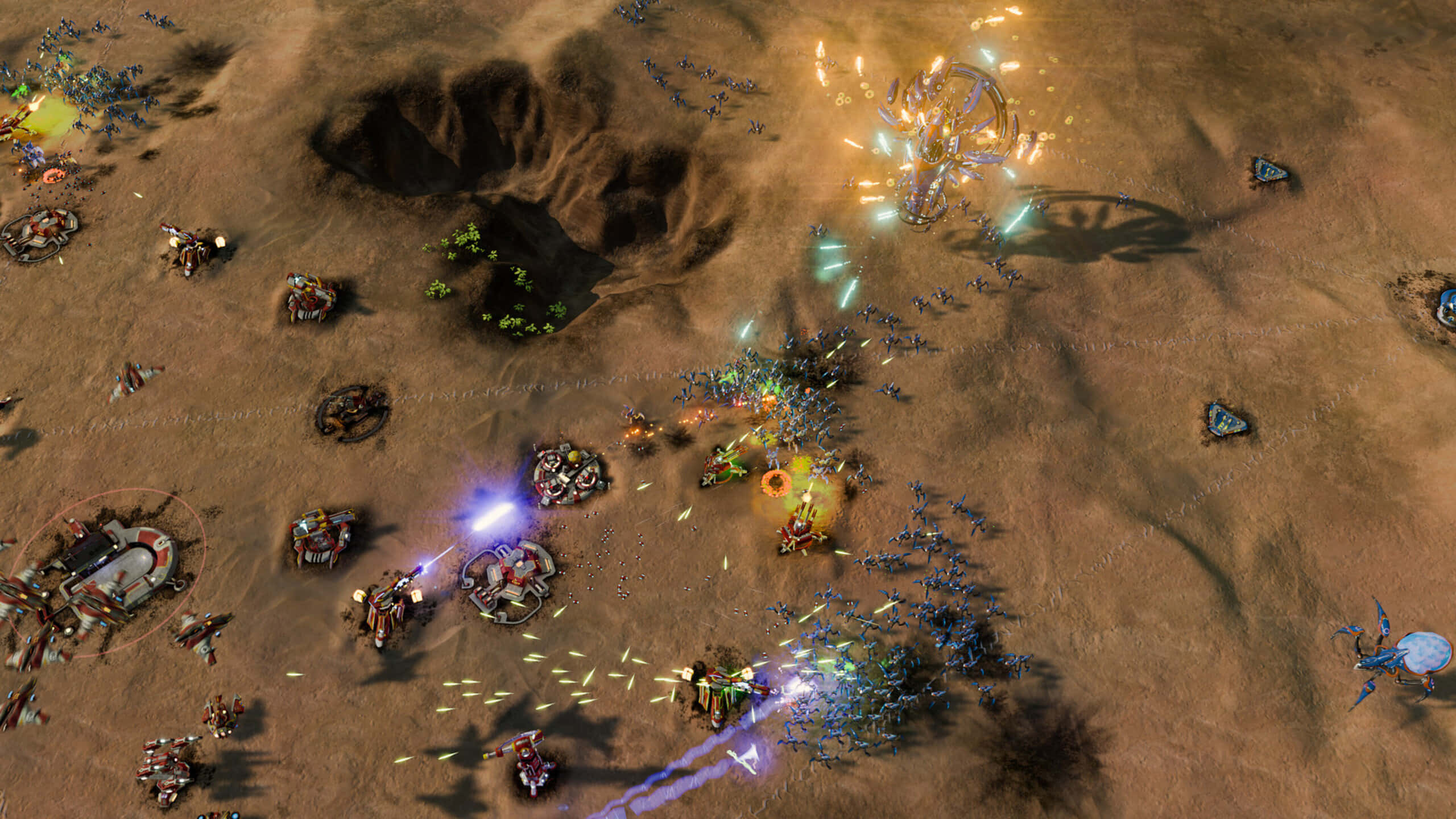 1440p Ashes Of The Singularity Escalation 桌布 壁紙 — 激烈的科幻戰鬥在荒蕪的沙漠戰場上展開，發光的能量武器和未來派車輛相互碰撞。