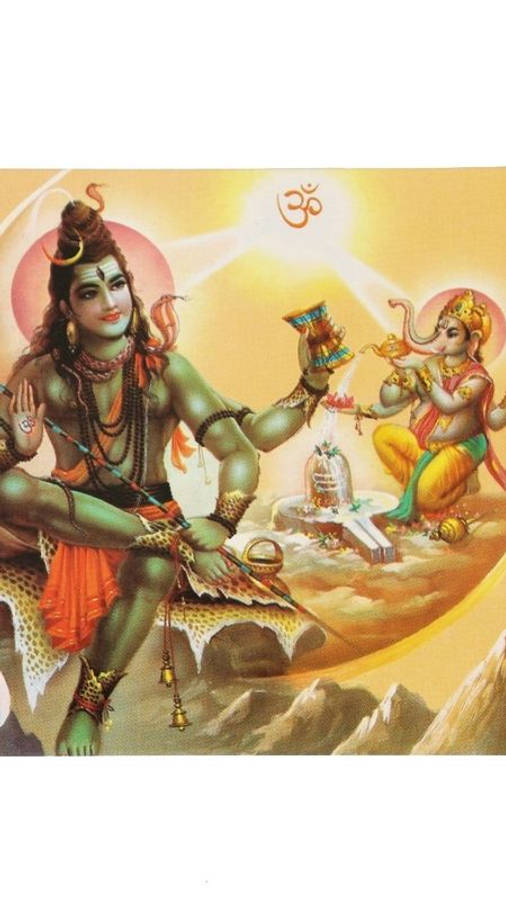 bholenath 桌布 壁紙 — 濕婆與象神以神聖坐姿描繪，帶有神聖符號和閃耀的金色光環。