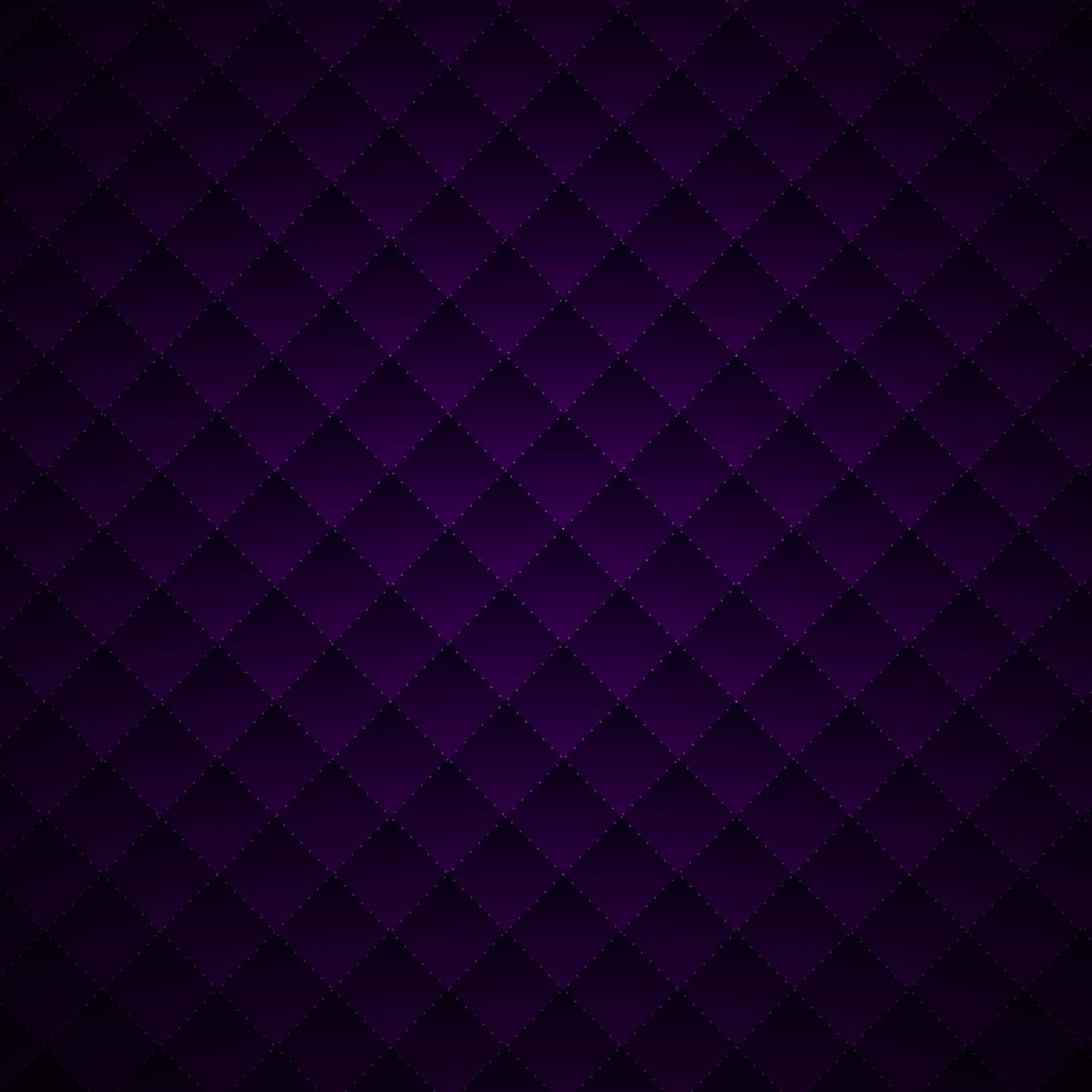 Purple Texture 桌布 壁紙 — 無縫深紫色鑽石圖案，在重複的幾何紋理上帶有微妙的漸變陰影。