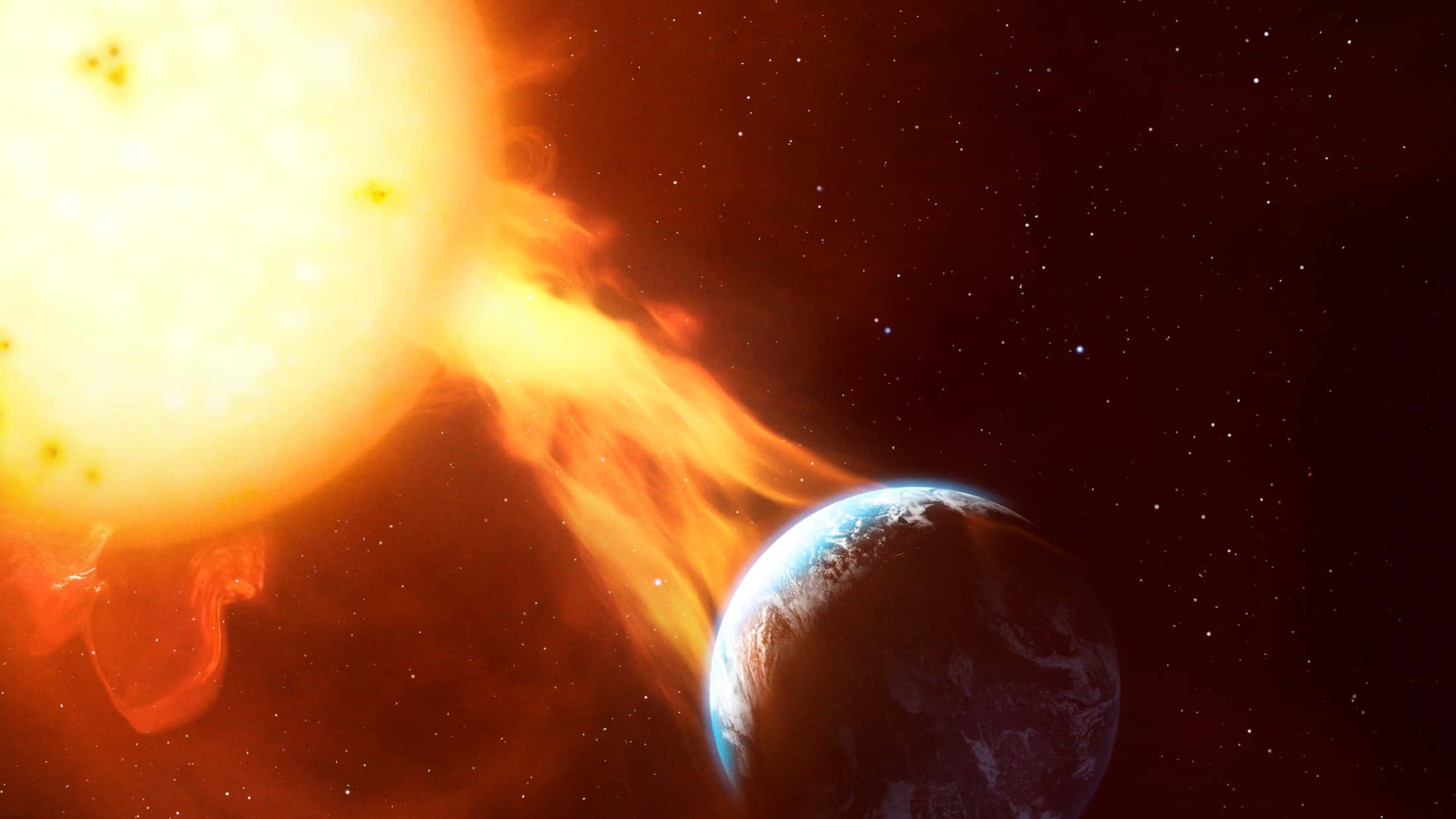 太陽 桌布 壁紙 — 熾熱的太陽耀斑從發光的太陽噴發，在繁星點點的宇宙背景下，將地球吞噬在橙色電漿的洪流中。
