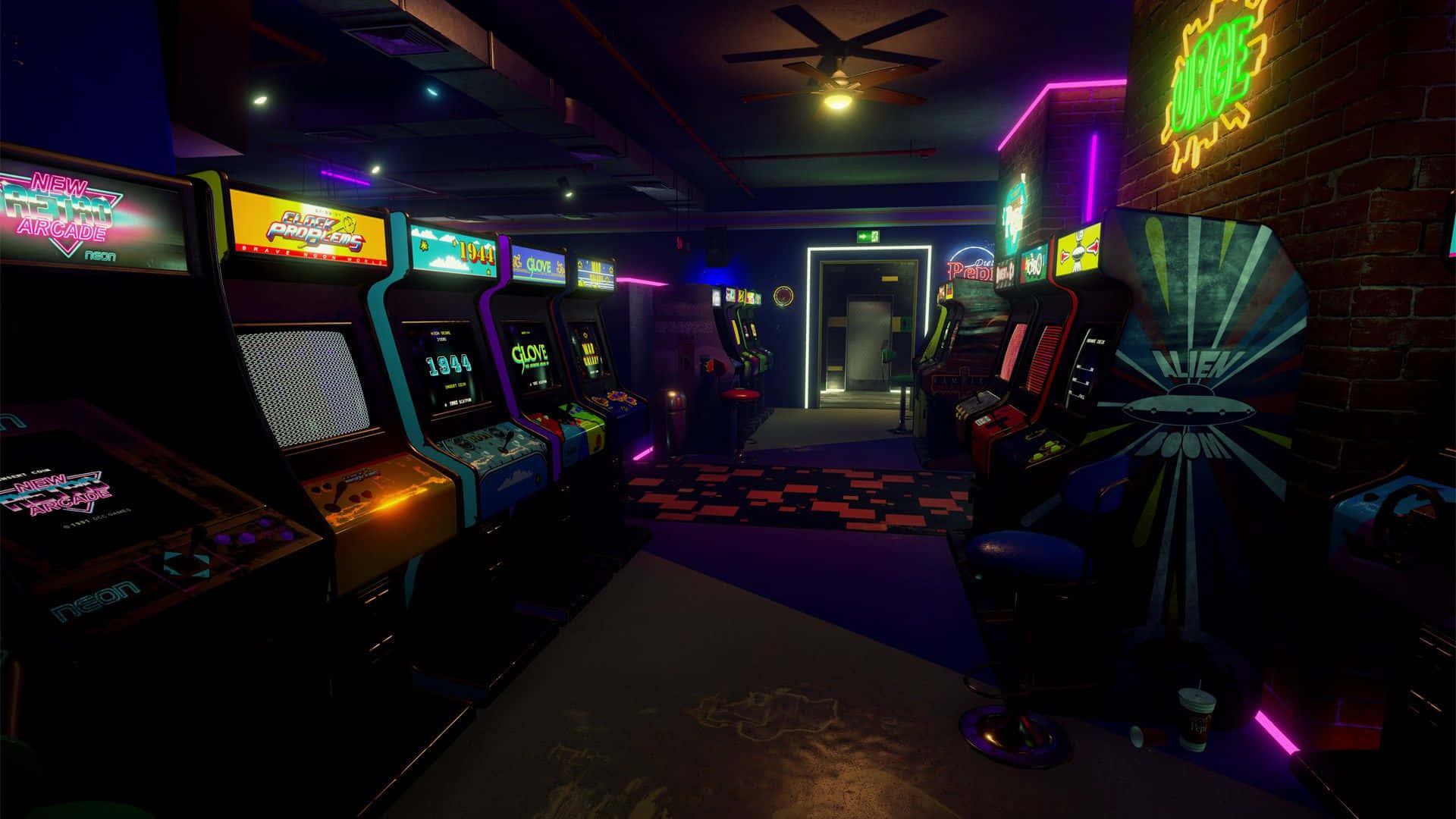 arcade 桌布 壁紙 — 燈光昏暗的復古街機遊戲室，霓虹燈牌和經典遊戲機散發光芒，在棋盤格地板上投射出繽紛色彩。