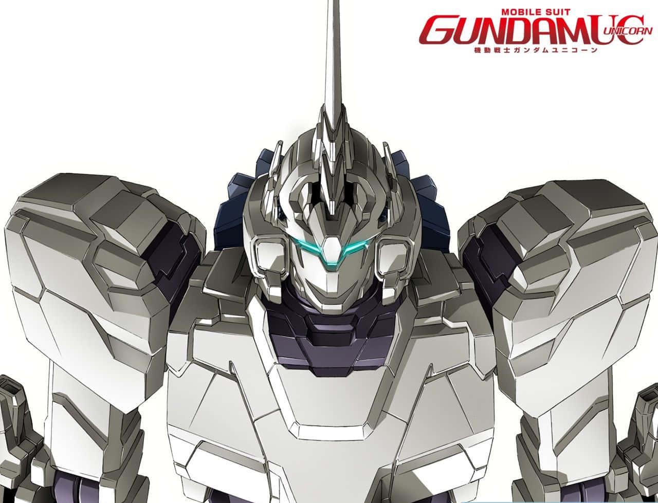 Gundam Unicorn 桌布 壁紙 — 獨角獸鋼彈裝甲頭部和肩膀的特寫，藍色眼睛在白色背景上發光。