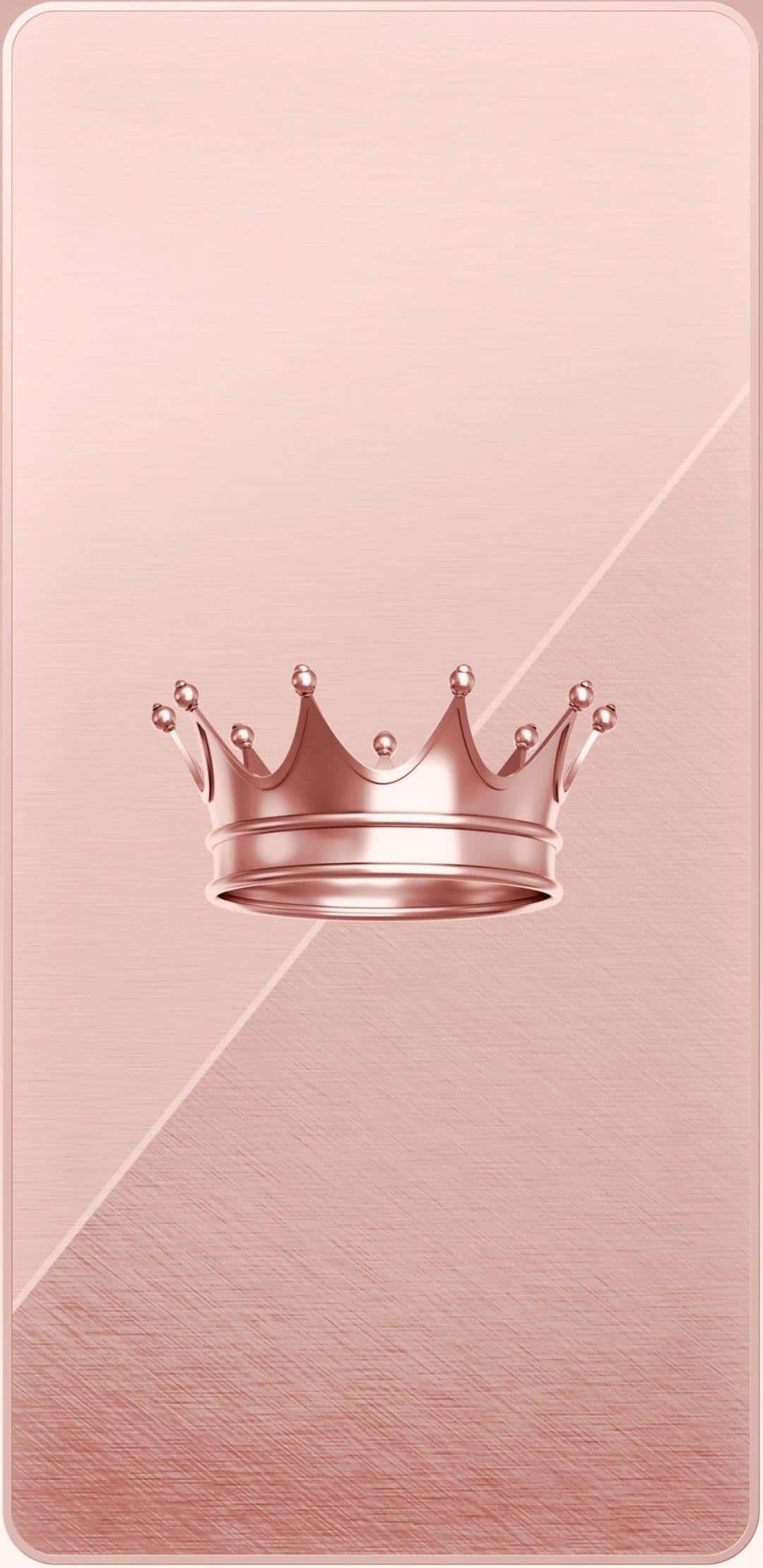 Crown 桌布 壁紙 — 玫瑰金皇冠在帶有對角光線條紋的拉絲金屬背景上閃耀。