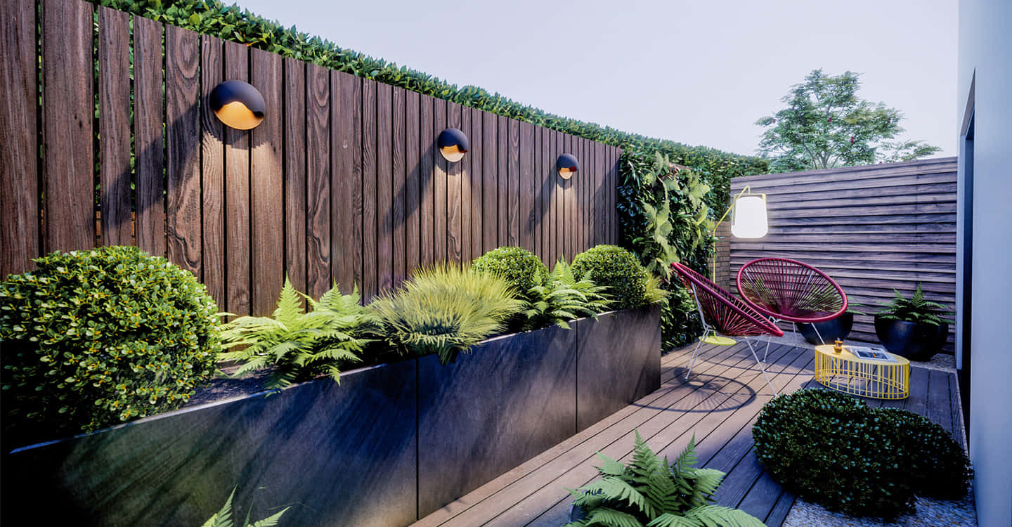Garden Design 桌布 壁紙 — 現代木質甲板，搭配茂盛綠植和紅色椅子，在柔和燈光下。
