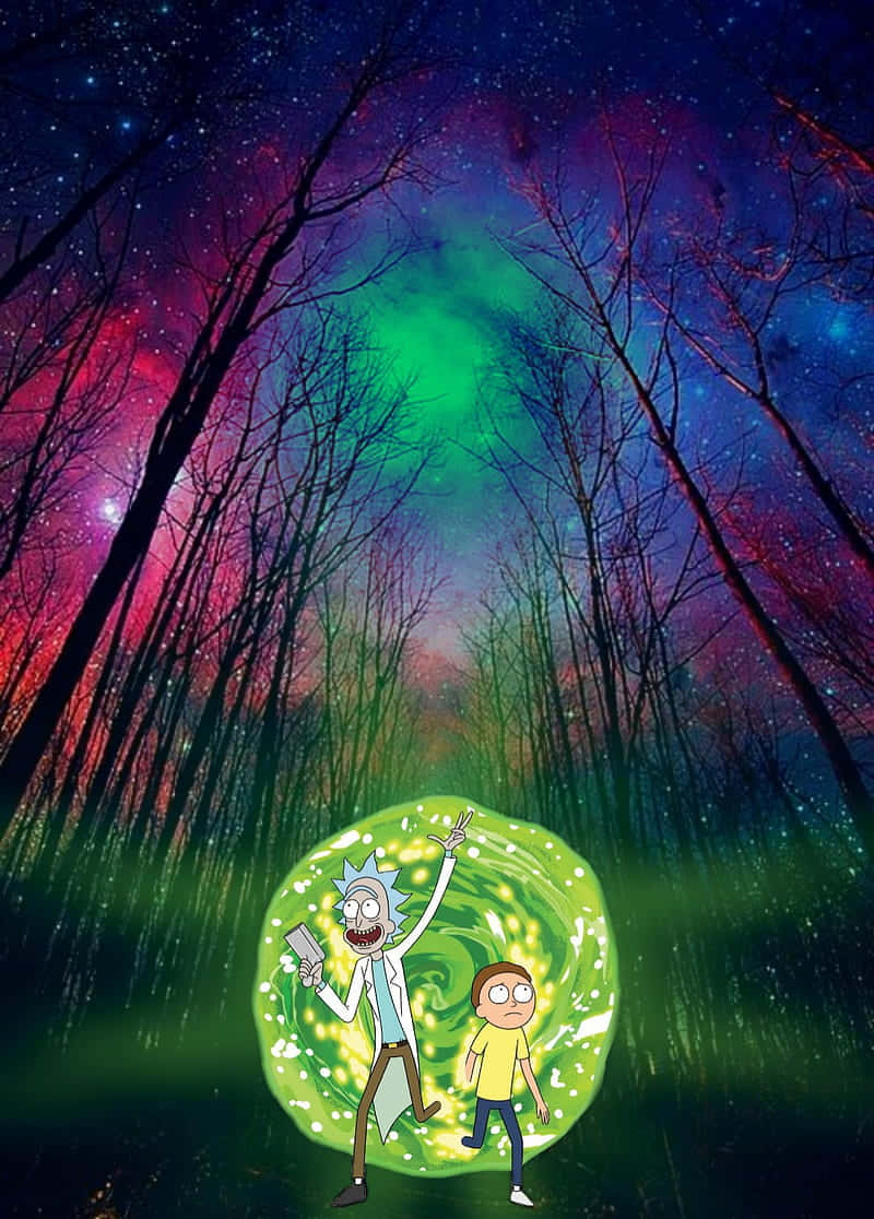 Rick And Morty Portal 桌布 壁紙 — 瑞克和莫蒂站在一個發光的傳送門中，周圍是超現實的森林，上方是充滿活力的宇宙天空。