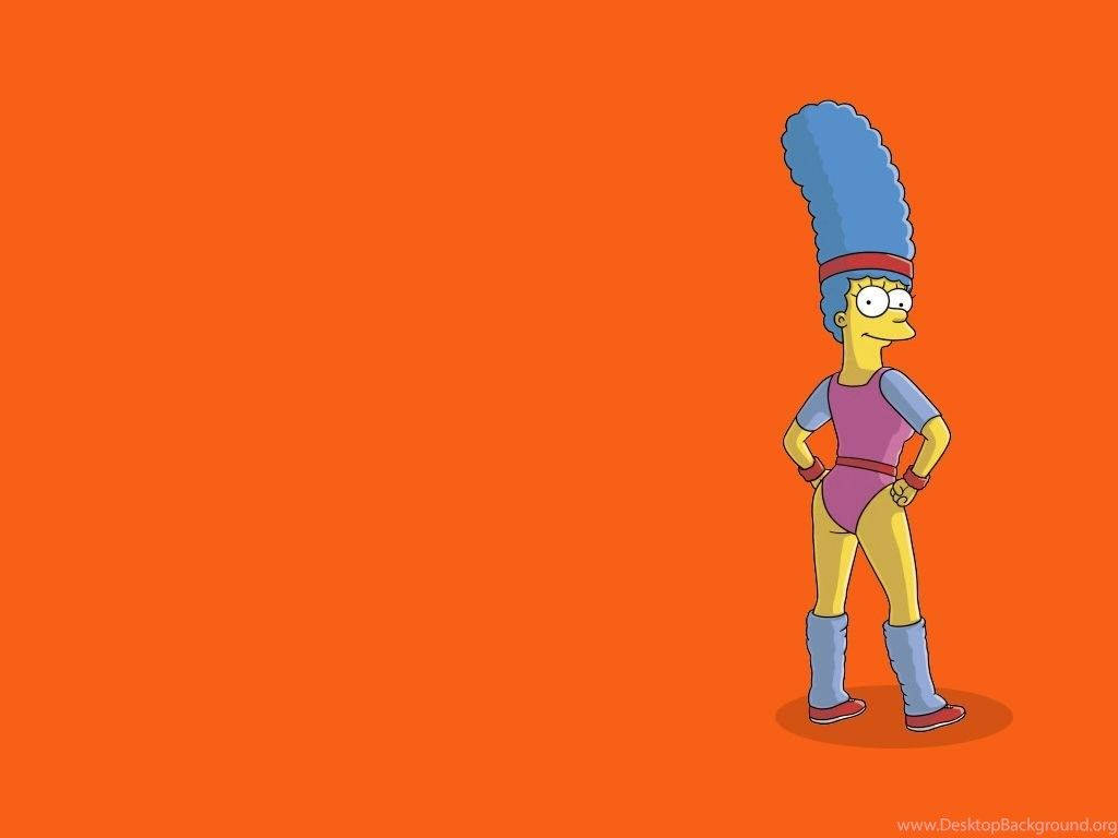 marge 桌布 壁紙 — 瑪吉·辛普森自信地穿著紫色緊身衣和藍色靴子，站在純橙色背景前。