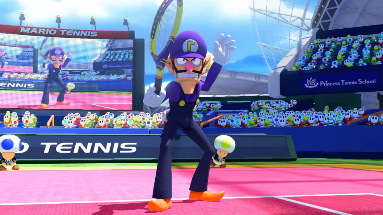 Waluigi 桌布 壁紙 — 瓦路易吉在充滿活力的粉紅色球場上拿著網球拍擺姿勢，周圍是歡呼的奇諾比奧角色和一個顯示遊戲的大螢幕。