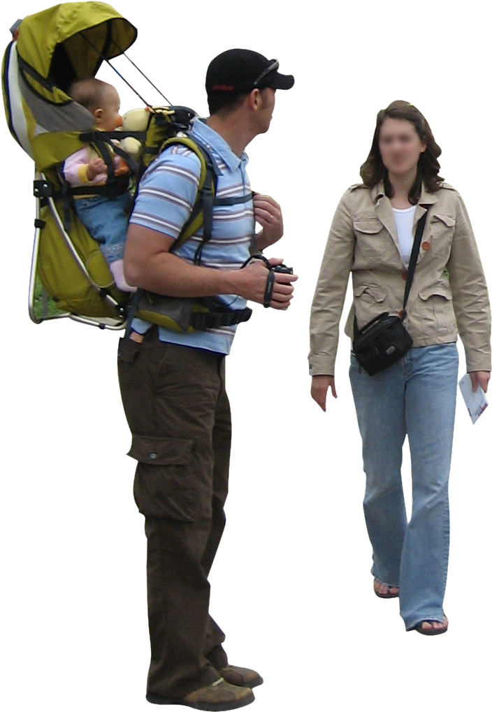 登山 桌布 壁紙 — 男人用綠色背包背著嬰兒，女人走在他旁邊，兩人的臉部模糊，背景為黑色。