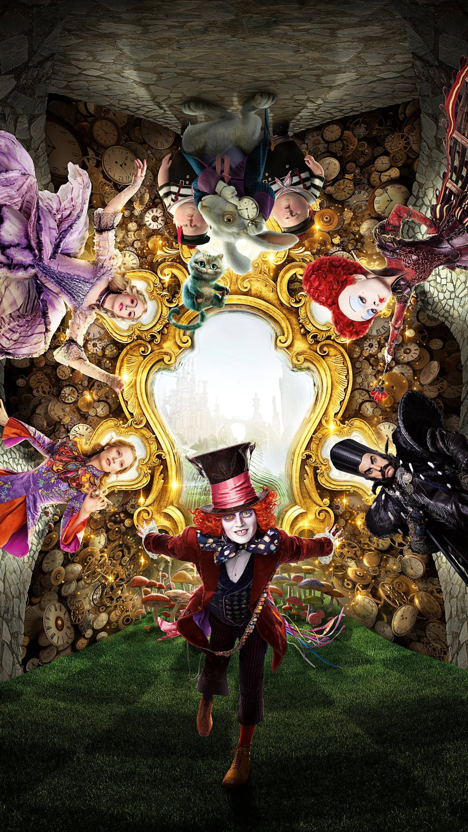 Alice In Wonderland Phone 桌布 壁紙 — 瘋帽匠和仙境角色在金色鏡子周圍漂浮於一個奇幻的顛倒茶會中。