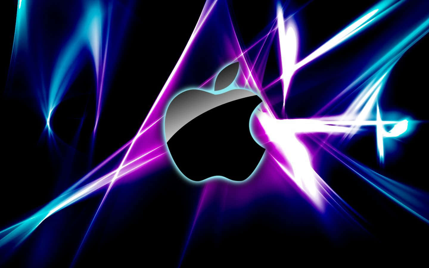 桌布 壁紙 — 發光的Apple標誌在黑色背景上散發出電光藍和紫色的光條。