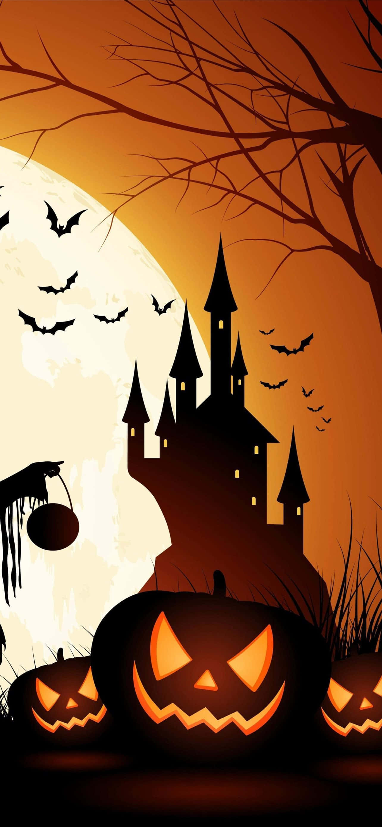 Spooky Season 桌布 壁紙 — 發光的南瓜燈放在一座陰森城堡前，滿月下蝙蝠飛舞，樹木光禿。