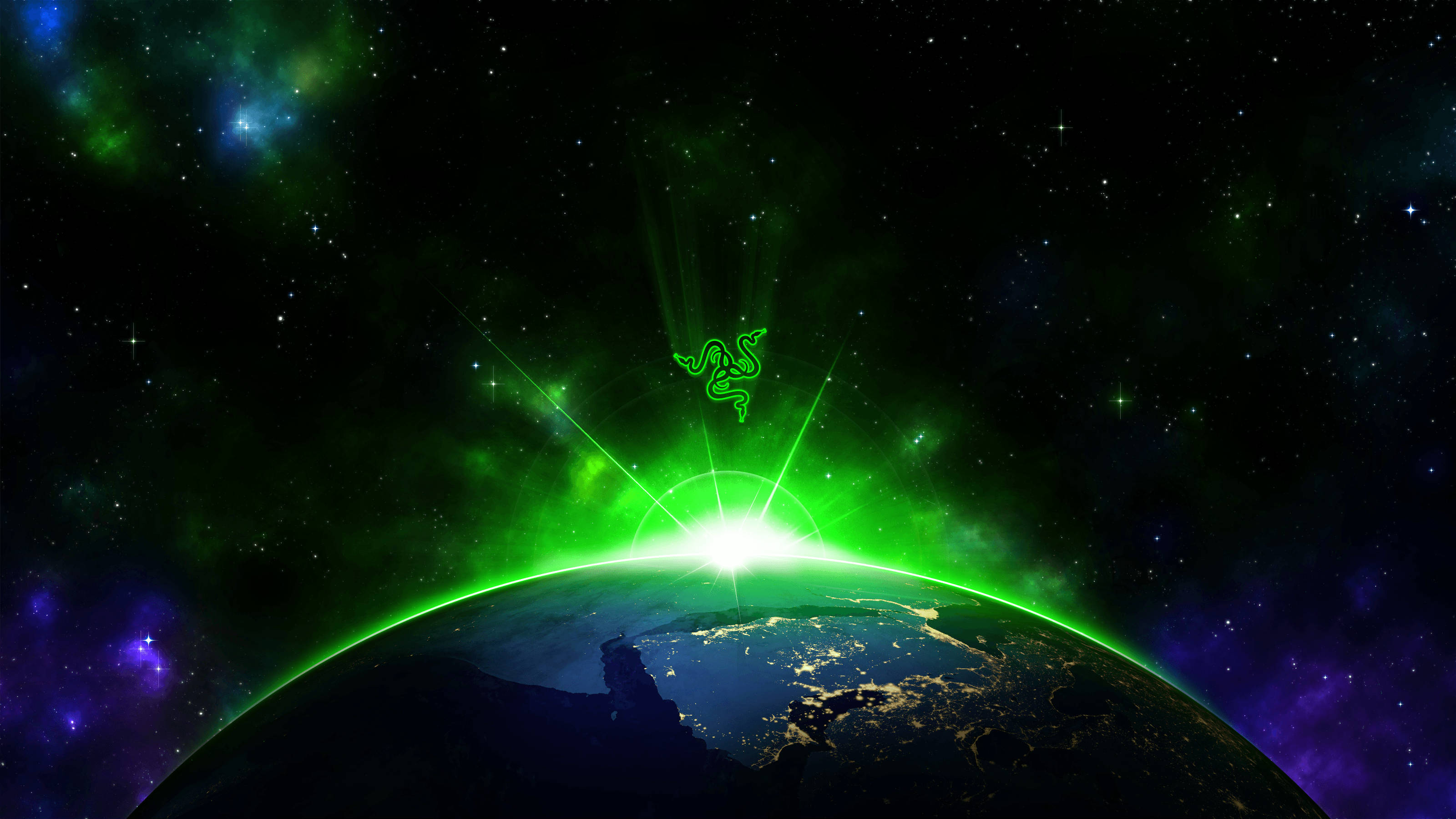 雷蛇 桌布 壁紙 — 發光的綠色Razer標誌從地球地平線升起，背景是繁星點點的宇宙和充滿活力的星雲。