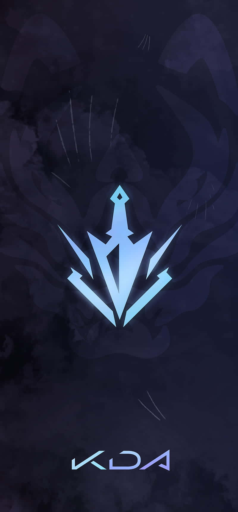 Android League Of Legends 桌布 壁紙 — 發光的藍色KDA標誌在黑暗煙霧背景上散發光芒，帶有抽象翅膀形狀。