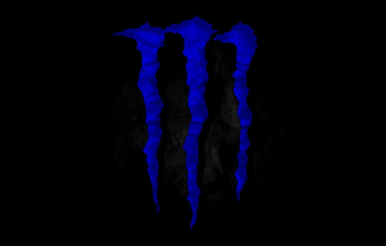 怪物 桌布 壁紙 — 發光的藍色Monster Energy標誌，帶有爪狀設計，在紋理黑色背景上脫穎而出。