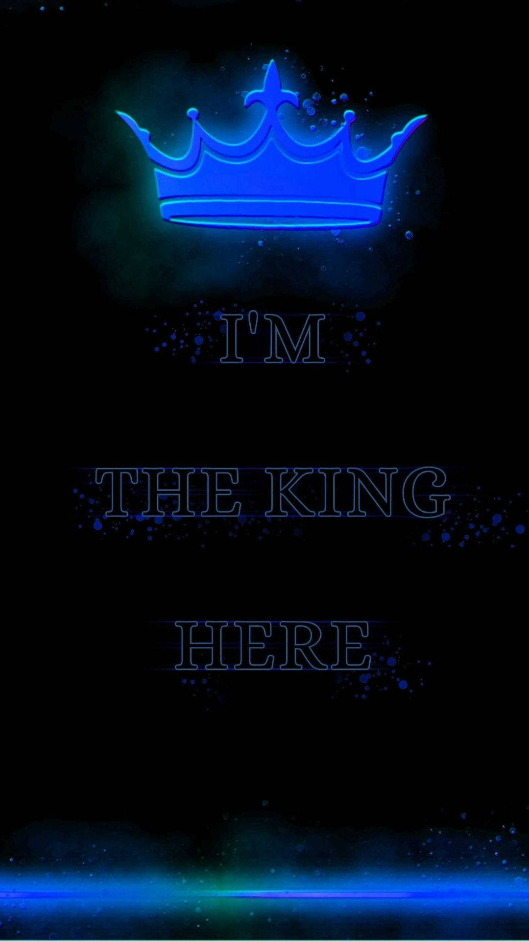 發光藍色皇冠，帶有文字「I'M THE KING HERE」，在深色背景上閃爍。