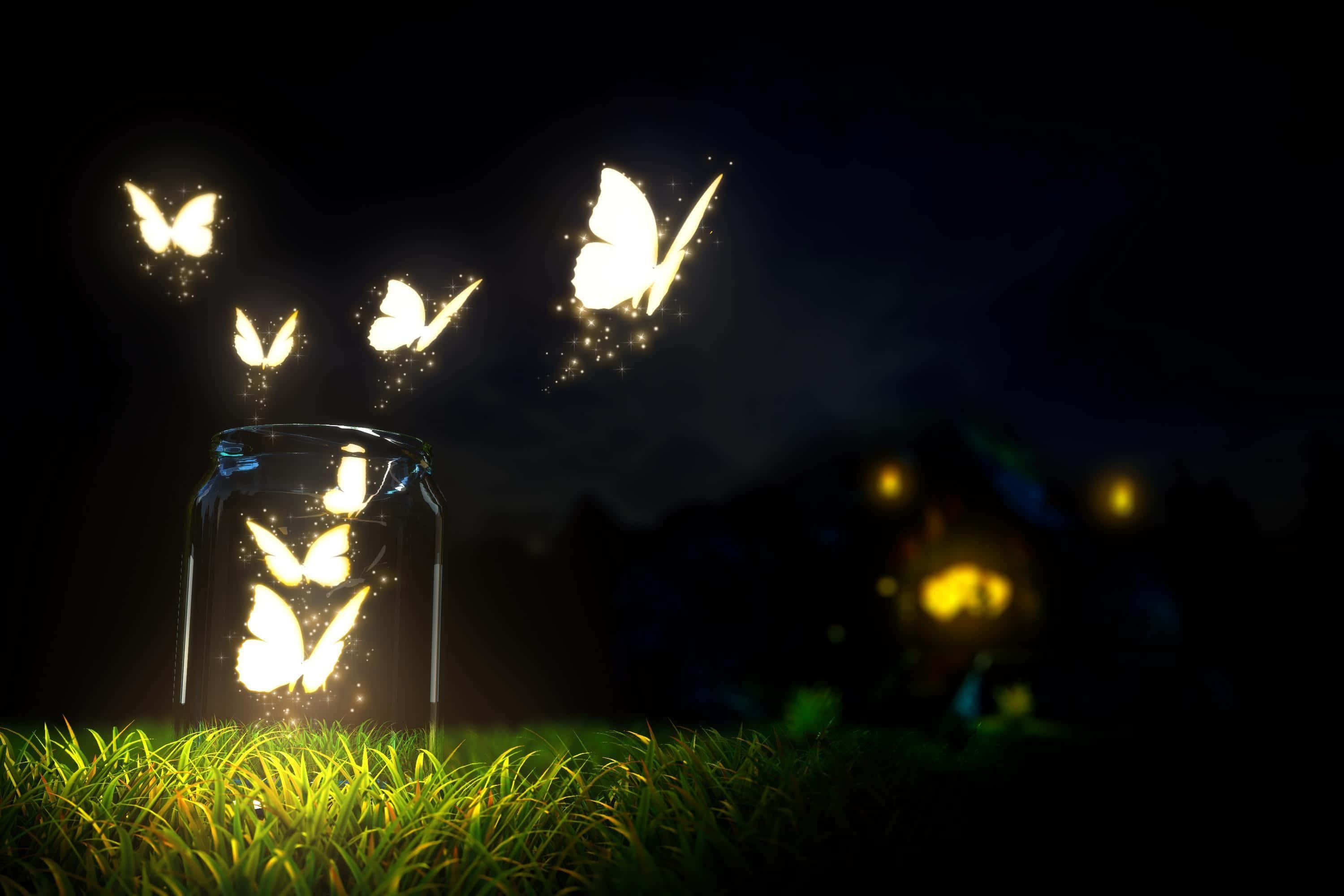 Dark Butterfly 桌布 壁紙 — 發光的蝴蝶從玻璃罐中飛出，在夜空下的黑暗草地上翩翩起舞。
