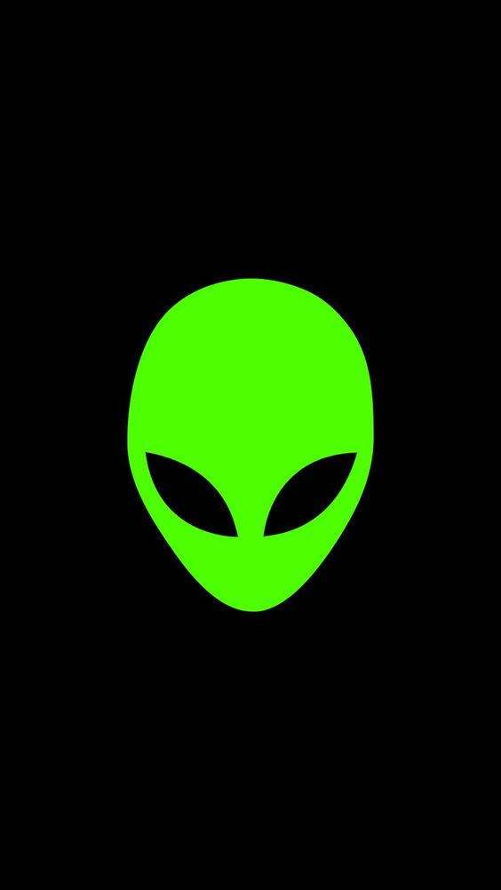 Cool Alien 桌布 壁紙 — 發光的螢光綠色外星人頭剪影，置中在純黑色背景上。
