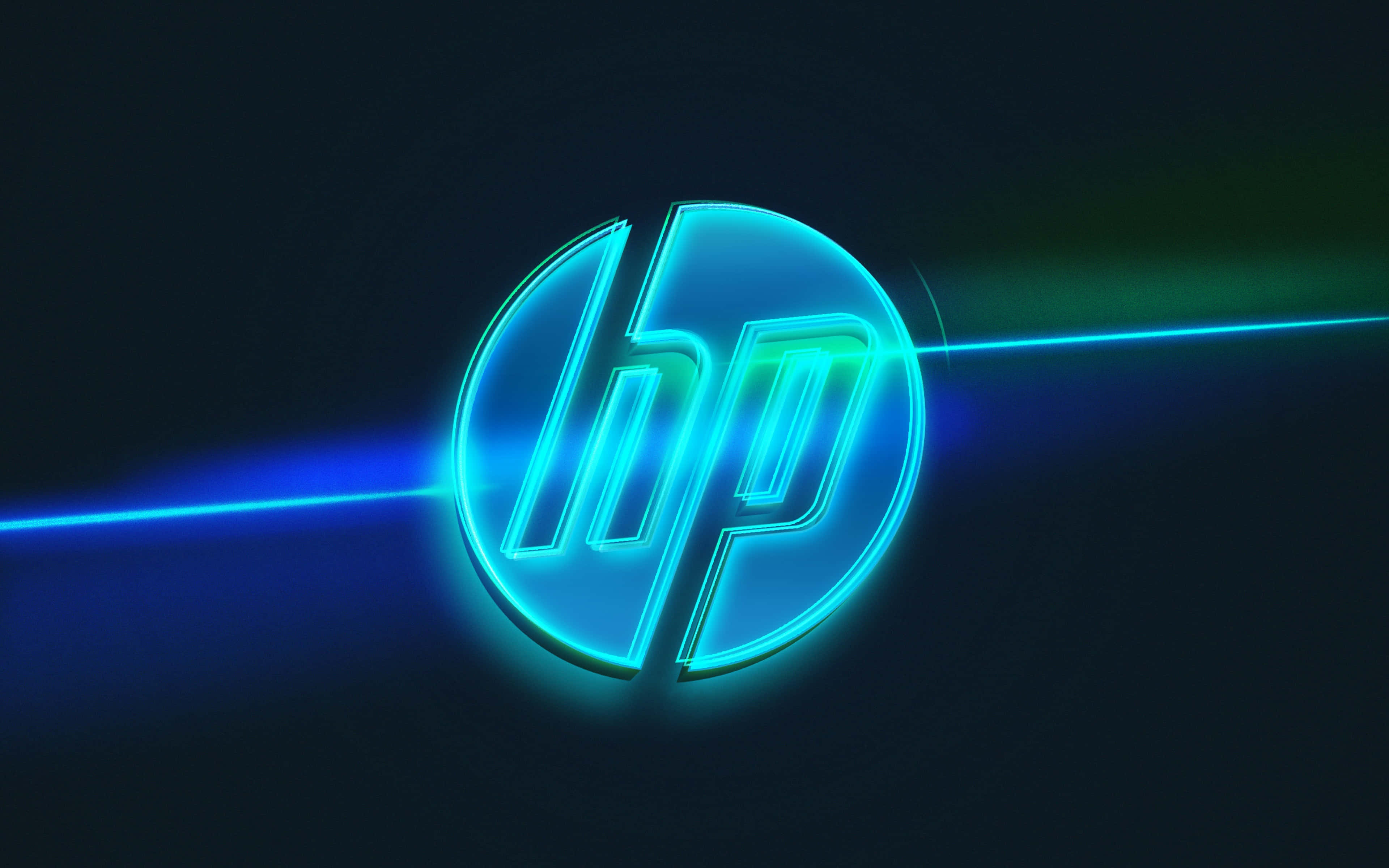 HP 桌布 壁紙 — 發光的霓虹藍色HP標誌在黑暗背景上散發光芒，帶有鏡頭光暈效果。