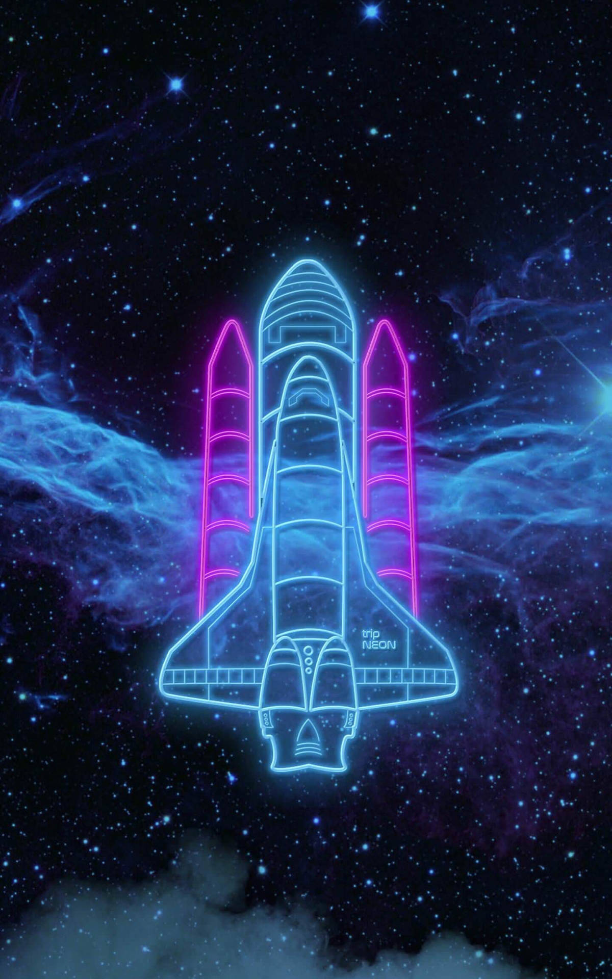 Spaceship 桌布 壁紙 — 發光的霓虹藍色和粉紅色太空梭，在繁星點點的宇宙背景下勾勒出輪廓，並有旋轉的星雲。