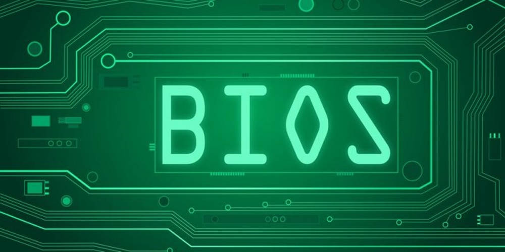 科技動圖 桌布 壁紙 — 發光綠色BIOS文字置於詳細電路板中央，帶有霓虹電路線。