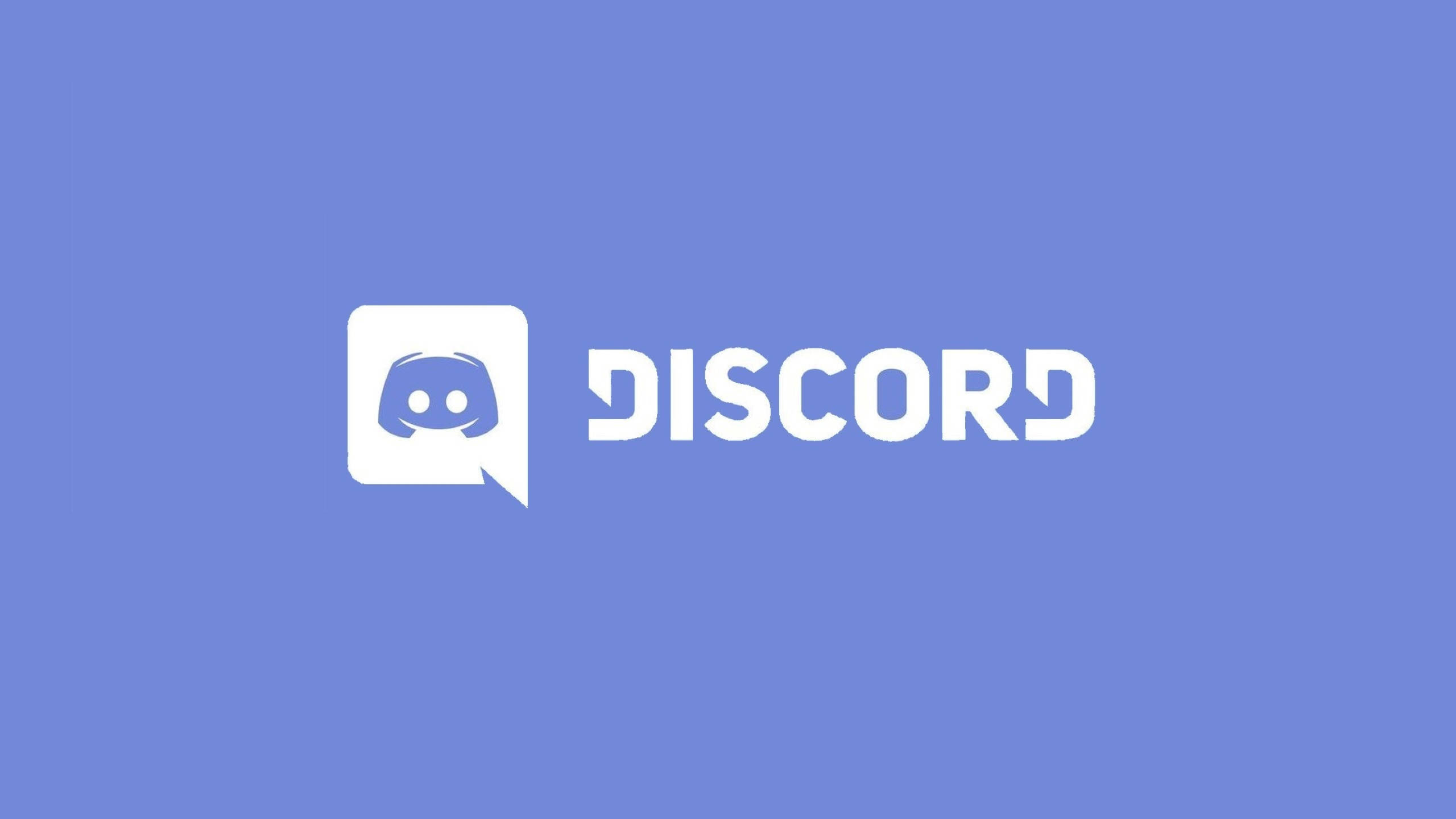 Discord 桌布 壁紙 — 白色 Discord 標誌，內有吉祥物在對話氣泡中，背景為純藍色。
