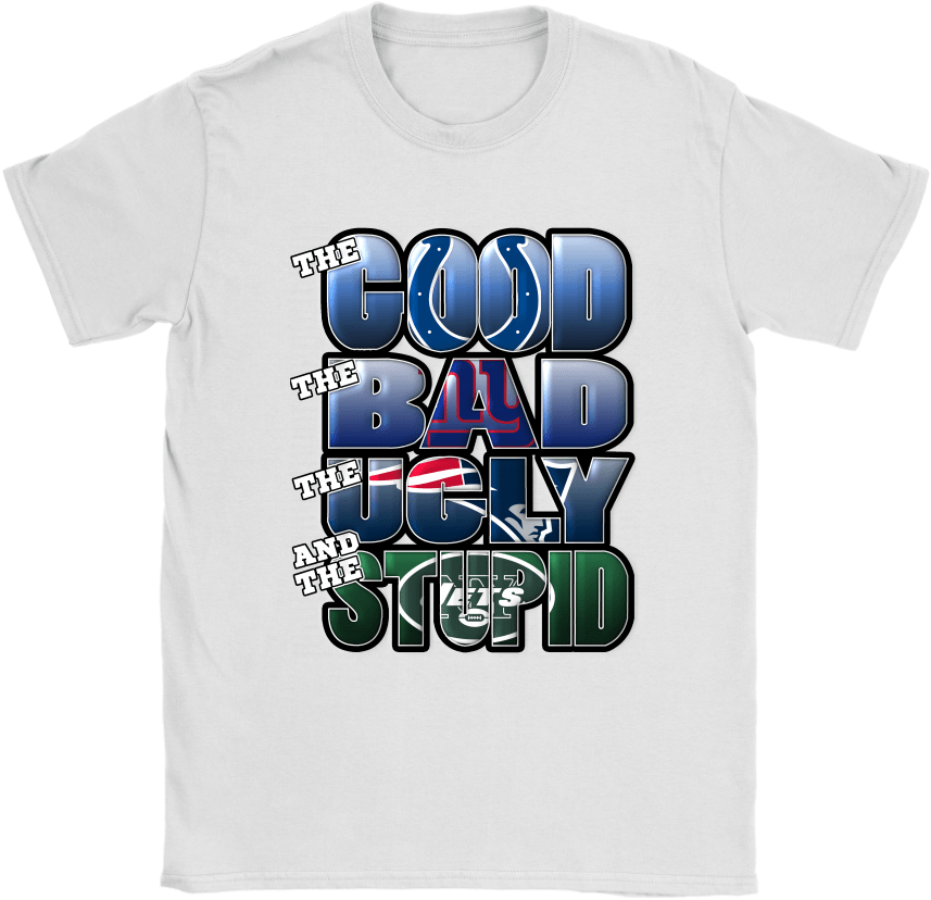 費城老鷹 桌布 壁紙 — 白色T恤展示粗體圖形文字「THE GOOD THE BAD THE UGLY AND THE STUPID」，每個單詞中嵌入了NFL球隊標誌。