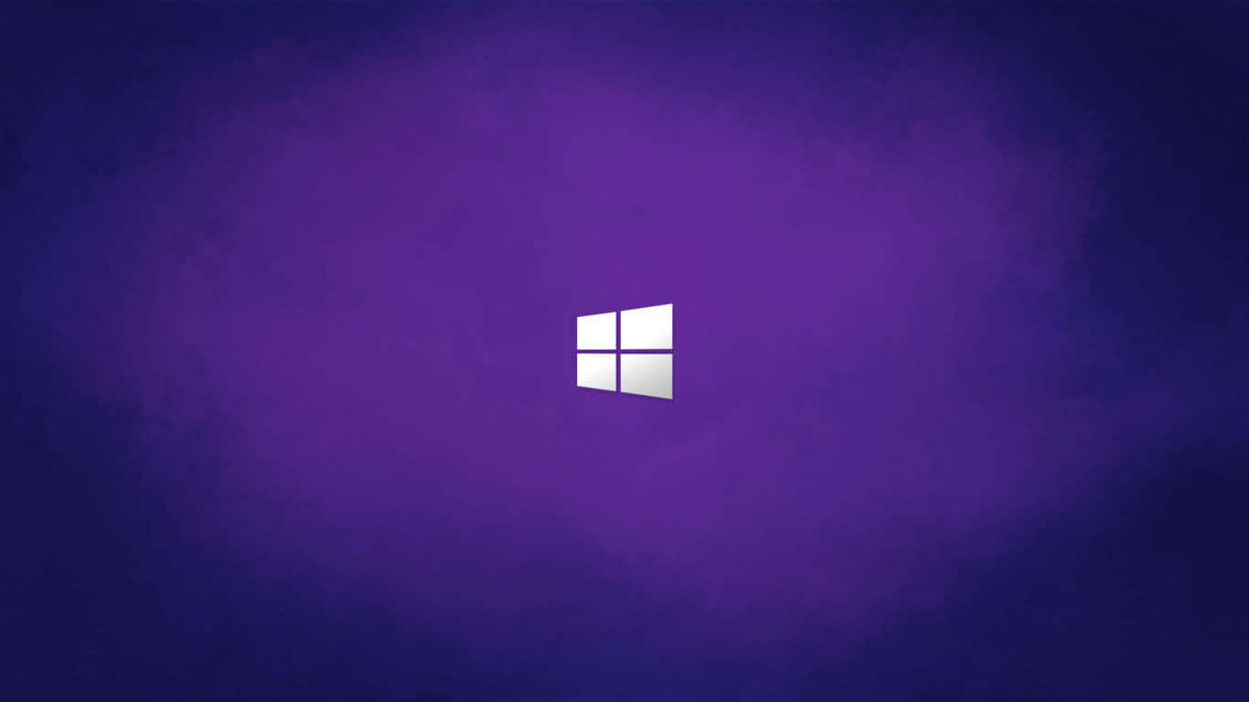1366x768 Social 桌布 壁紙 — 白色Windows標誌居中於帶有柔和煙霧紋理的紫色漸變背景上。