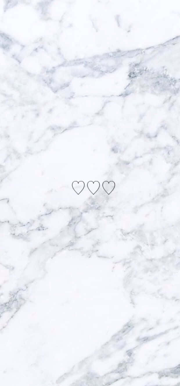 Instagram Story 桌布 壁紙 — 白色大理石背景，帶有細微灰色紋理，中央有三個小輪廓心形。