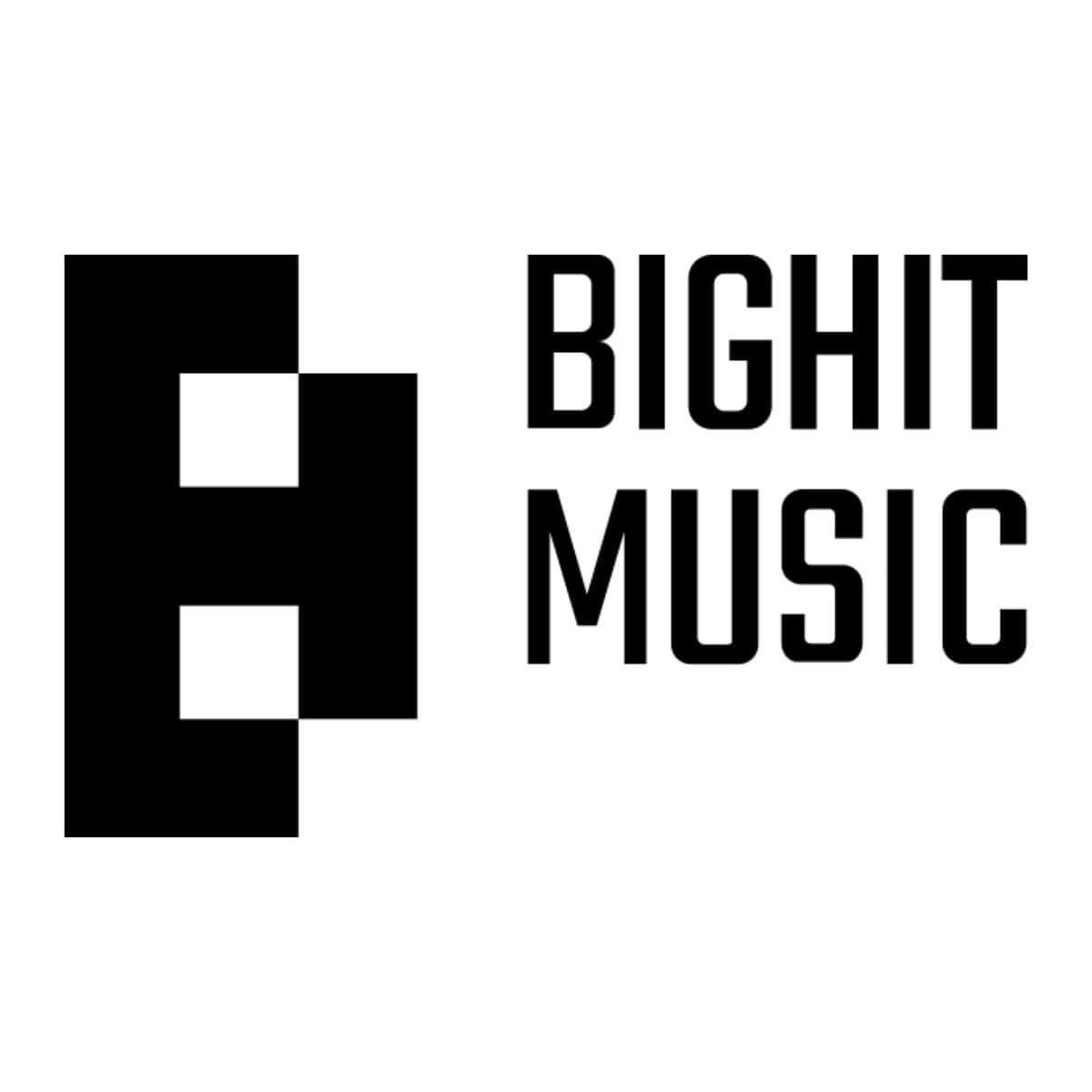 Big Hit Entertainment 桌布 壁紙 — 白色背景上帶有幾何符號的BIGHIT MUSIC粗體黑色標誌。