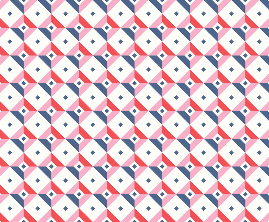 Geometric Pattern 桌布 壁紙 — 白色背景上重複的粉紅色、紅色和海軍藍菱形幾何圖案，創造出大膽現代的壁紙設計。