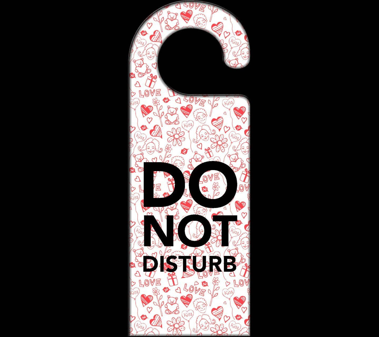 iPhone 桌布 壁紙 — 白色門掛，帶有紅色愛情主題塗鴉和粗體黑色「DO NOT DISTURB」文字，背景為黑色。