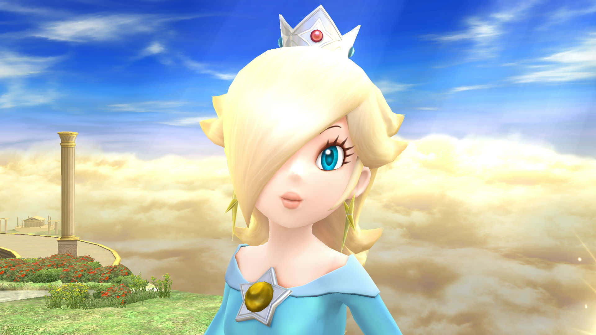 Princess Rosalina 桌布 壁紙 — 碧姬公主站在陽光明媚的花園中，有金色柱子和蓬鬆的雲朵，背景是明亮的藍天。