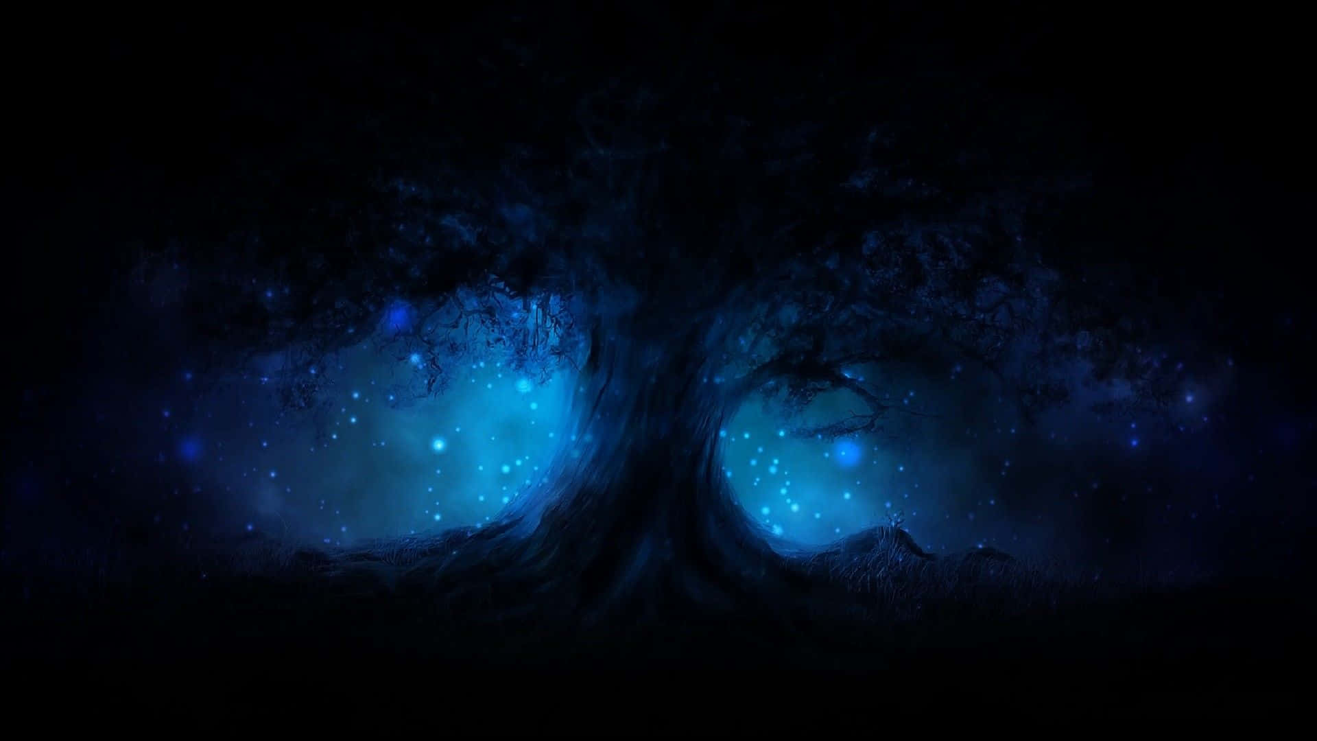 Aesthetic Blue 桌布 壁紙 — 神秘的樹幹形成一條發光的藍色隧道，充滿閃爍的光芒，背景是黑暗的森林。