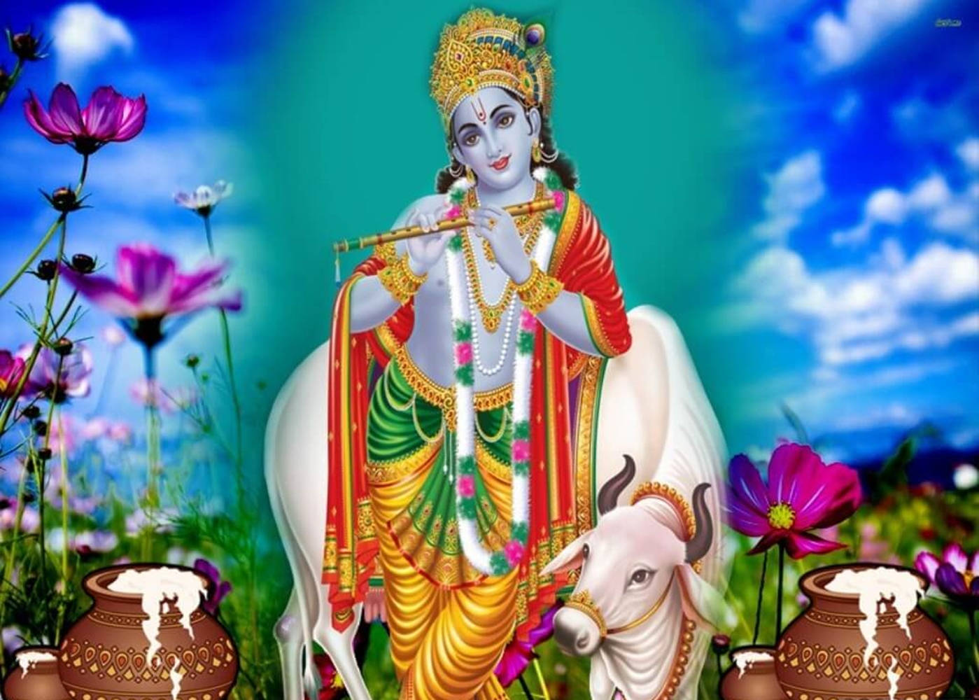 Krishna Arjun 桌布 壁紙 — 神聖的克里希納身穿華麗服飾，坐在一頭白牛上吹奏長笛，周圍是鮮豔的紫色花朵和圖案花盆，背景是明亮的藍天。