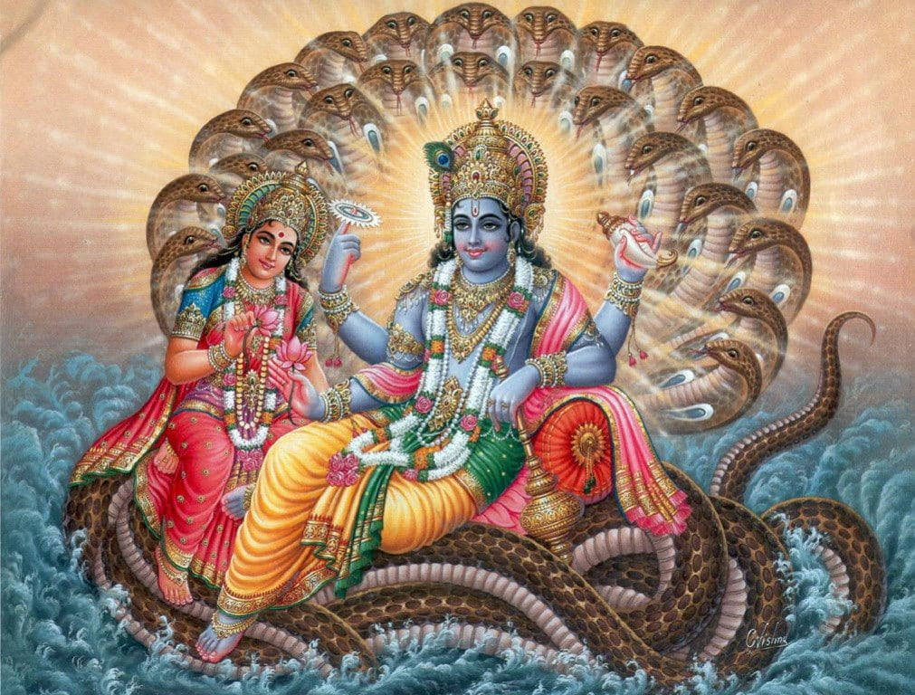 Vishnu 桌布 壁紙 — 神聖的印度教神靈坐在多頭蛇之上，處於光芒四射的宇宙海洋場景中。