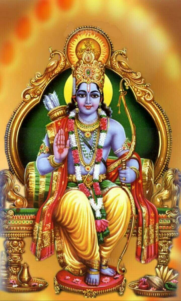 jai shri ram 桌布 壁紙 — 神聖的藍皮膚神祇克里希納莊嚴地坐在華麗的金色寶座上，寶座飾有珠寶和花環，背景是燦爛的金色。
