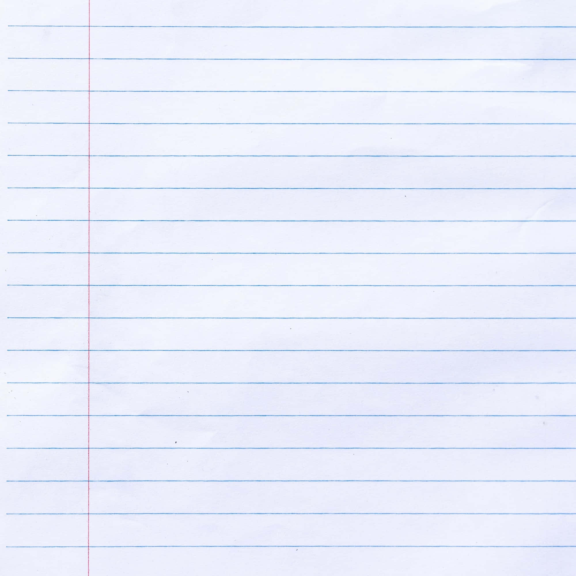 Notebook 桌布 壁紙 — 空白橫線筆記本紙張的特寫，帶有藍色水平線和紅色邊距線，背景為柔和的白色。