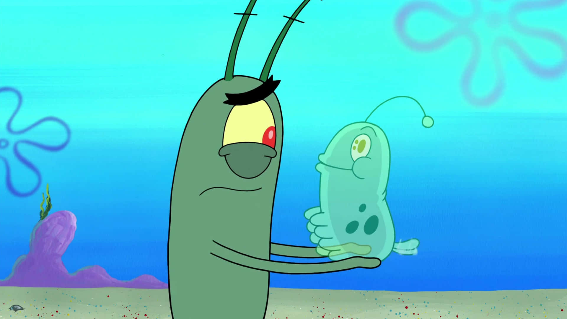 plankton 桌布 壁紙 — 章魚哥在藍色海洋背景下，以悲傷的表情在水下抱著一個小小的綠色外星人般的生物。