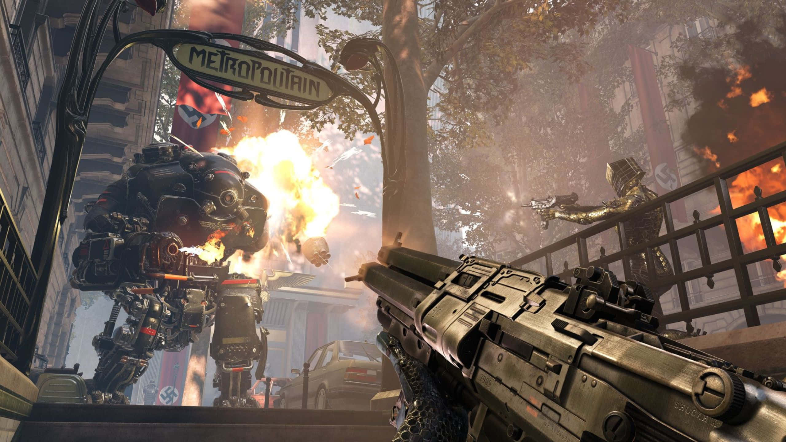 Wolfenstein Ii 桌布 壁紙 — 第一人稱射擊視角，在城市混亂中向巨型機甲開火，伴有爆炸和納粹標誌。