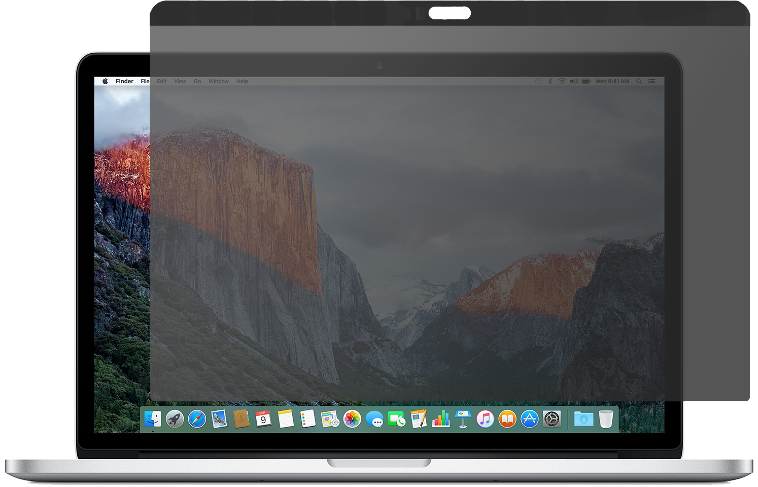 MacBook 動態圖片 桌布 壁紙 — 筆記型電腦顯示一幅戲劇性的山脈桌布，有橙色懸崖和白雪覆蓋的山峰，天空多雲。