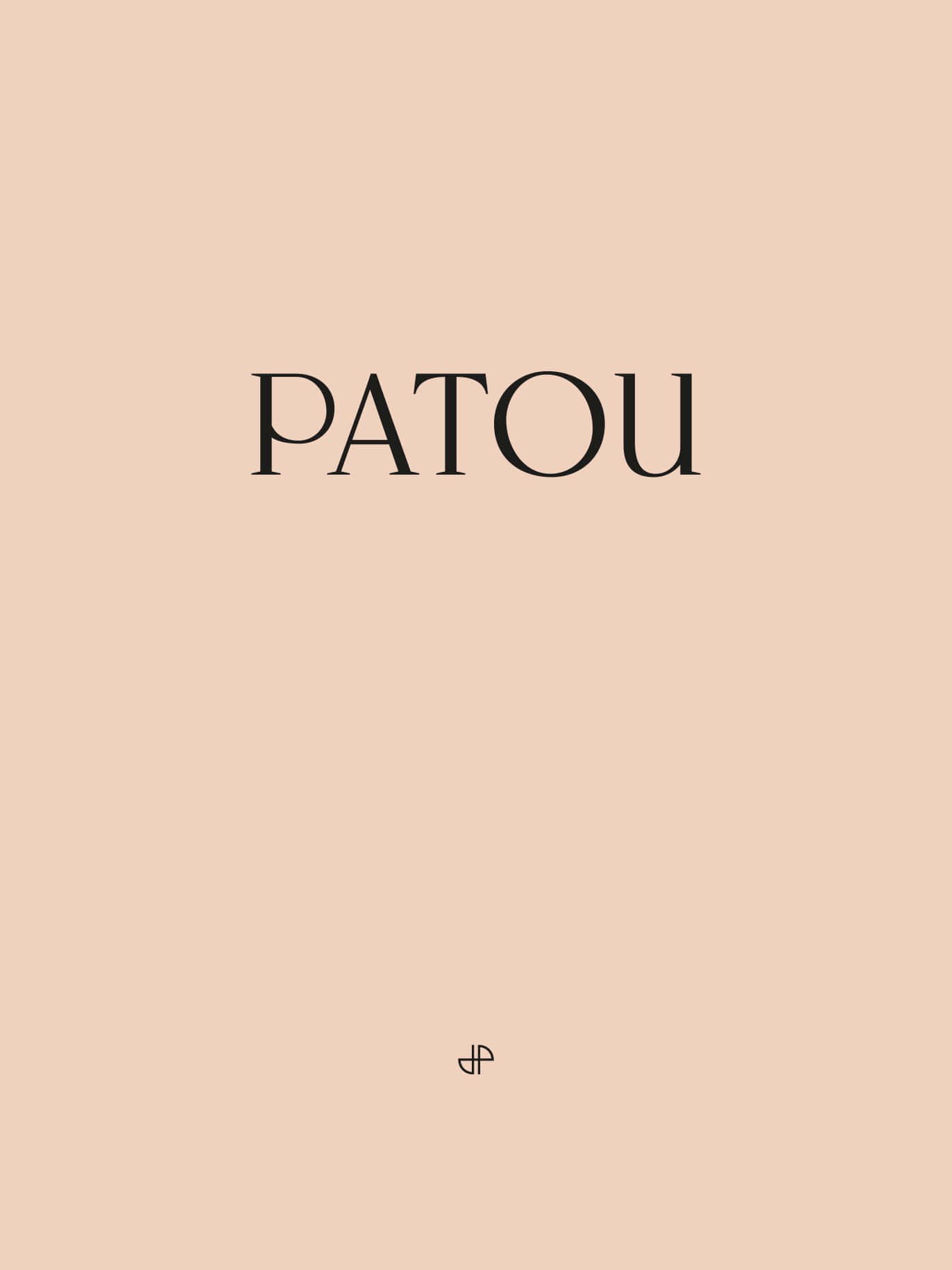 標誌 桌布 壁紙 — 簡約米色背景，中央有粗體黑色「PATOU」文字，底部有小標誌。