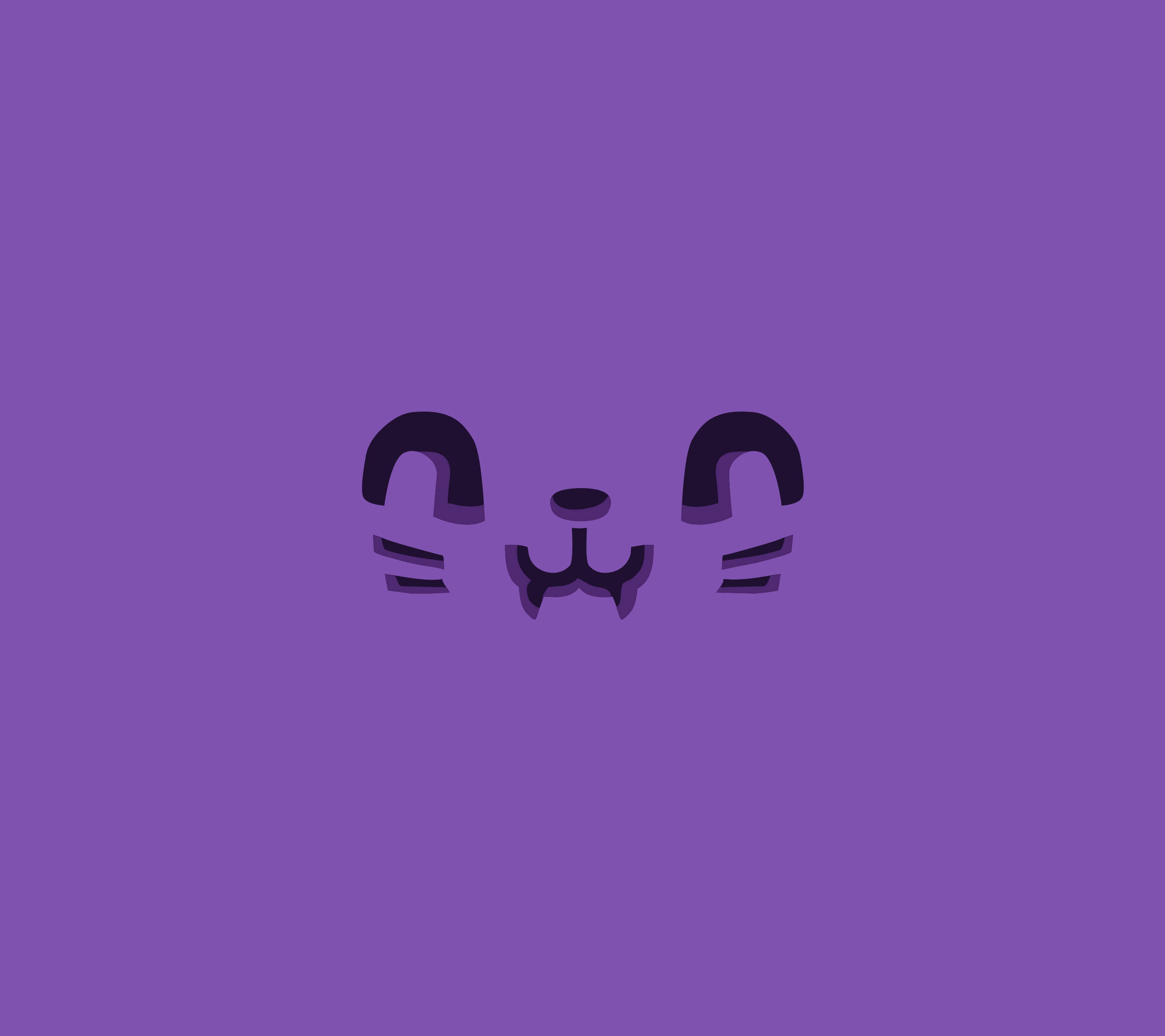 Cute Halloween Desktop 桌布 壁紙 — 簡約紫色背景，以簡單幾何形狀呈現風格化的深紫色貓臉，包括耳朵、鼻子和鬍鬚。