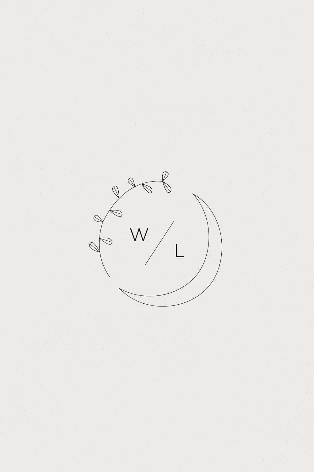 Minimalist Logo 桌布 壁紙 — 簡約線條藝術標誌，在紋理米白背景上，新月內有 'W' 和 'L'，周圍環繞著精緻的葉子。