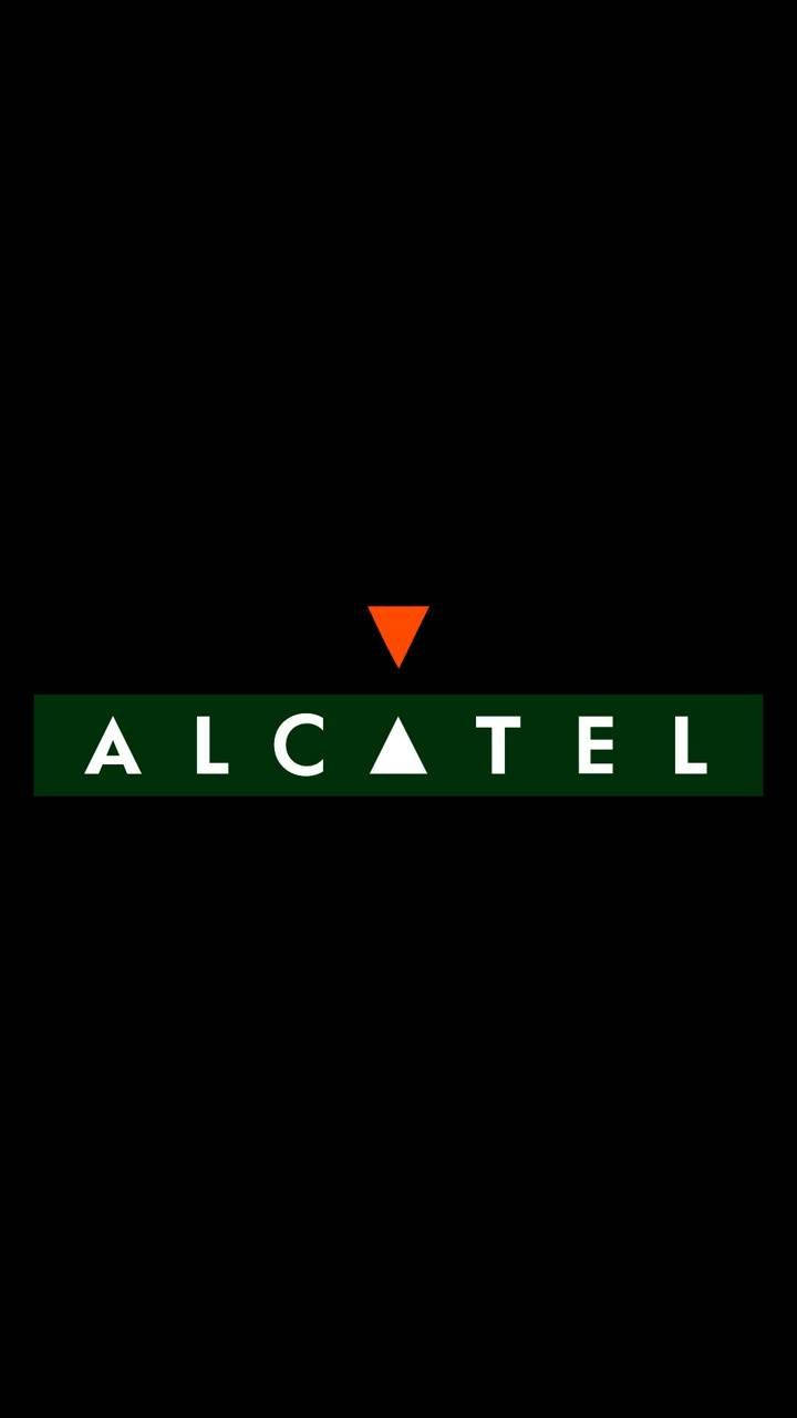 alcatel 桌布 壁紙 — 簡約黑色背景上，綠色條上白色文字顯示Alcatel標誌，上方有一個橙色三角形。