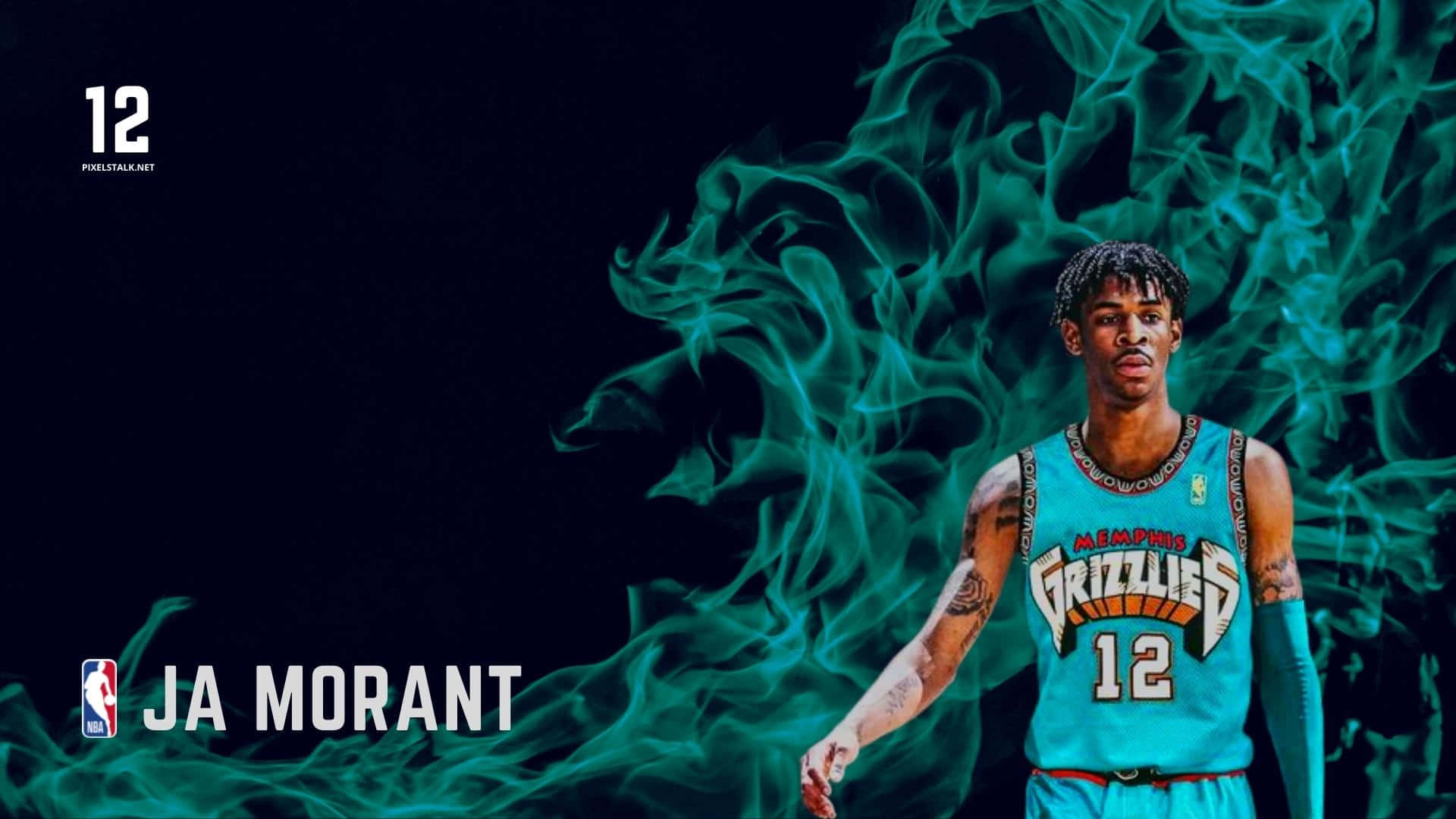 Ja Morant 動圖 桌布 壁紙 — 籃球運動員Ja Morant身穿曼菲斯灰熊隊球衣，站在黑色背景上旋轉的藍綠色火焰前。